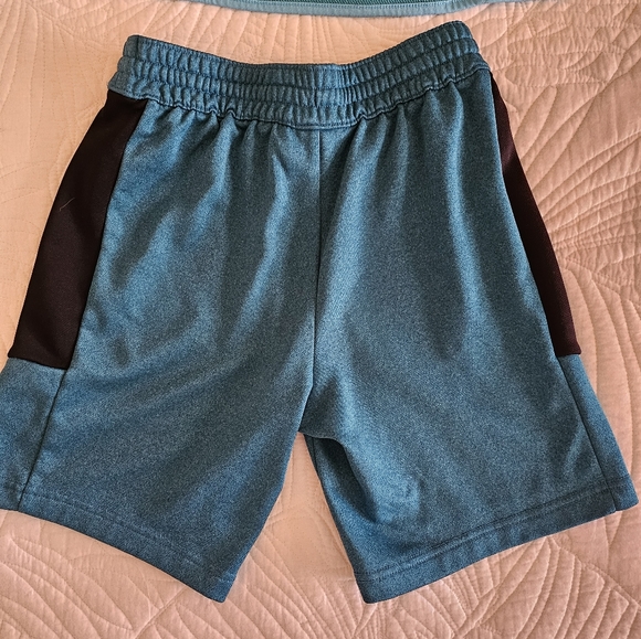 Short/Hoodie Set - Old Navy - Picture 4 of 12